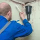 Отстраняване на проблеми с влагата чрез ВиК ремонт